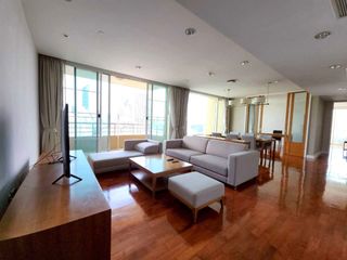 À louer 3 chambres condo à Watthana, Bangkok