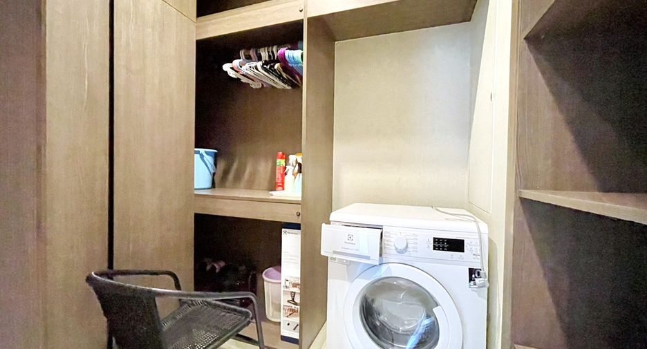 ให้เช่า 2 ห้องนอน คอนโด ใน คลองเตย, กรุงเทพฯ