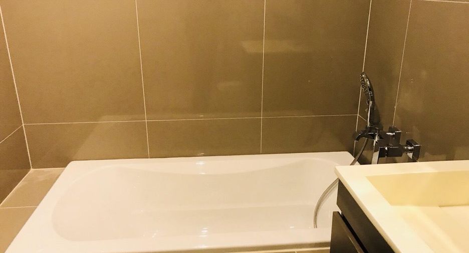 For rent and for sale 2 bedrooms condo in Suan Luang, Bangkok