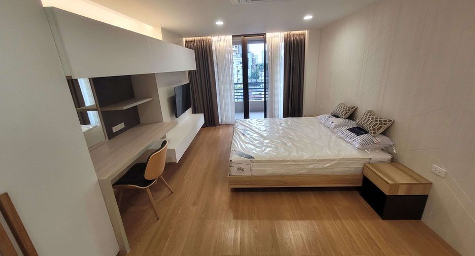 ให้เช่า 3 ห้องนอน คอนโด ใน คลองเตย, กรุงเทพฯ