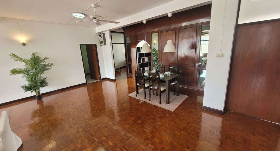 For rent 3 ベッドルーム condo in Watthana, Bangkok