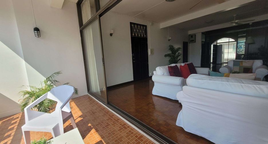 For rent 3 ベッドルーム condo in Watthana, Bangkok