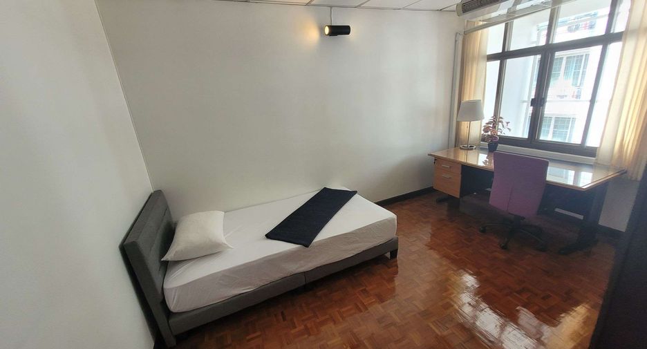 For rent 3 ベッドルーム condo in Watthana, Bangkok