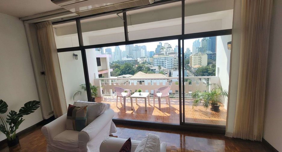 For rent 3 ベッドルーム condo in Watthana, Bangkok