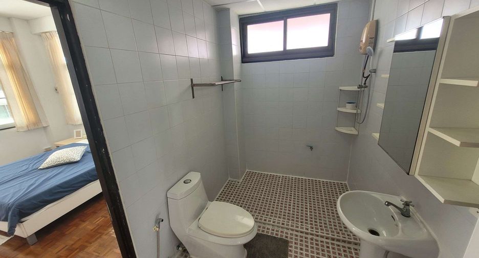 For rent 3 ベッドルーム condo in Watthana, Bangkok