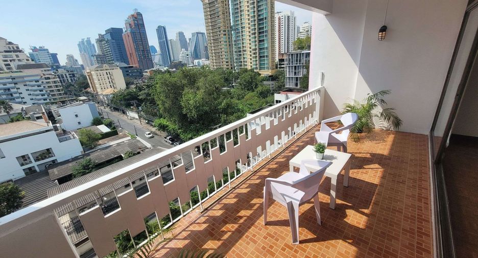 For rent 3 ベッドルーム condo in Watthana, Bangkok