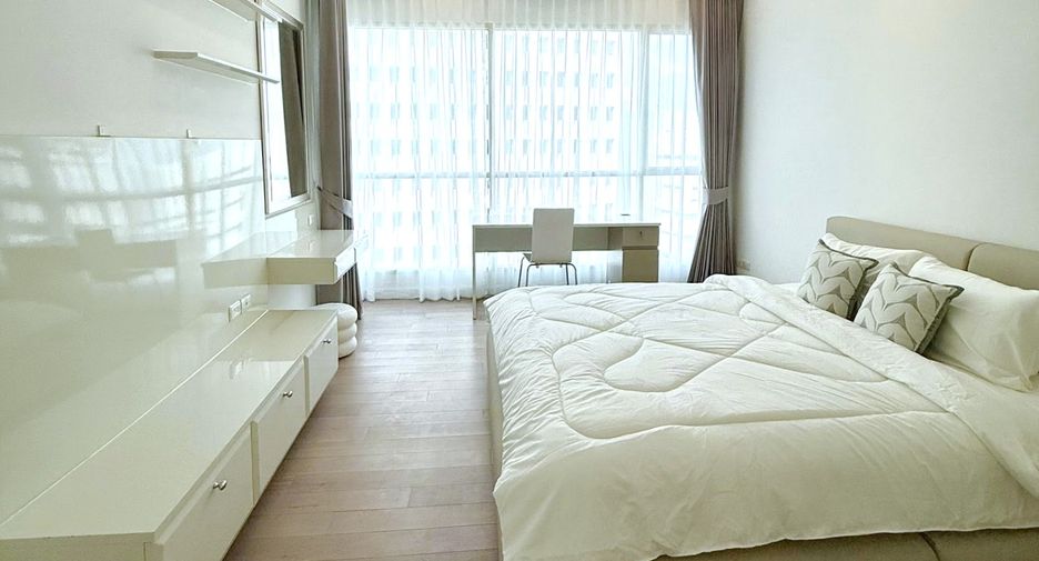À louer et à vendre 1 chambre condo à Pathum Wan, Bangkok