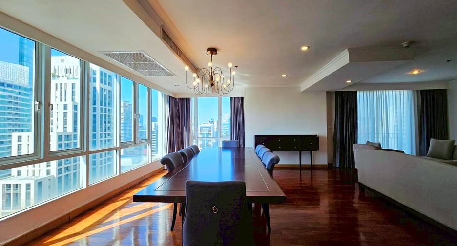 Wohnung zur Miete mit 3 Zimmer in Watthana, Bangkok