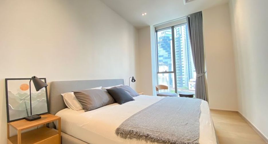 For rent 2 bedrooms condo in Khlong Toei, Bangkok