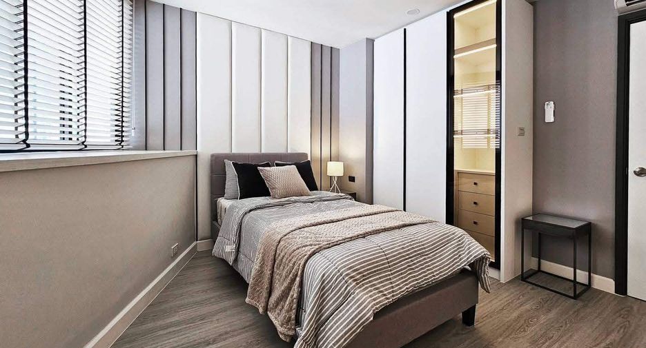 For rent and for sale 3 bedrooms condo in Khlong Toei, Bangkok