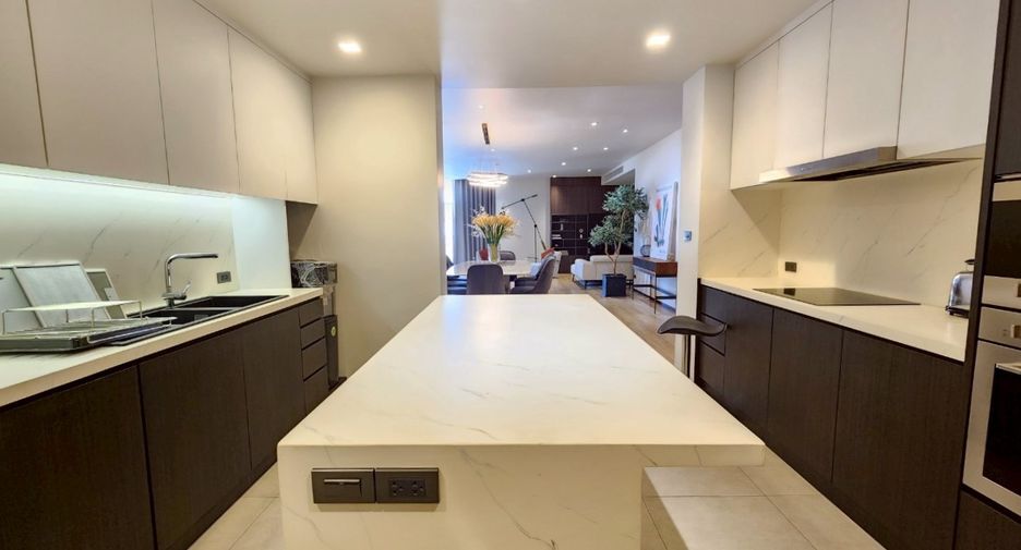 Wohnung zur Miete mit 3 Zimmer in Watthana, Bangkok