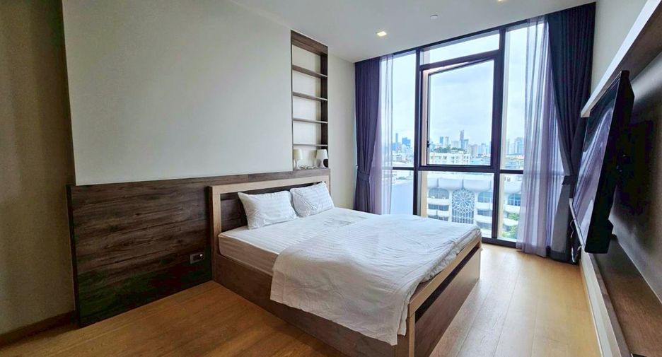 For rent 2 bedrooms condo in Watthana, Bangkok