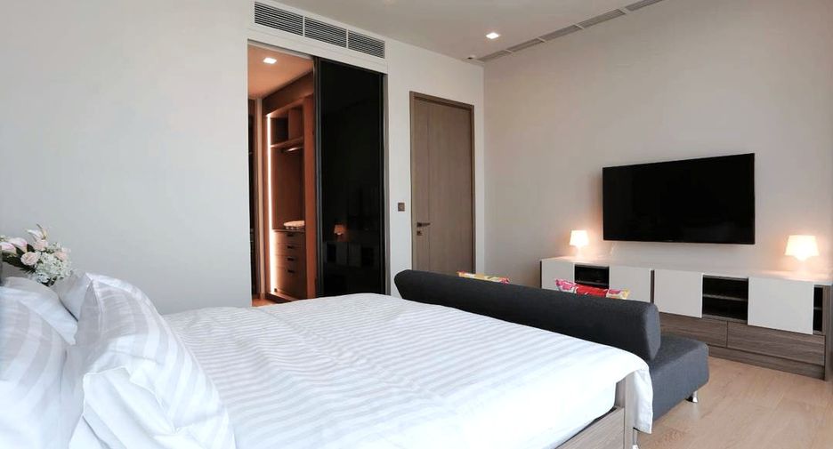 For rent 2 bedrooms condo in Watthana, Bangkok