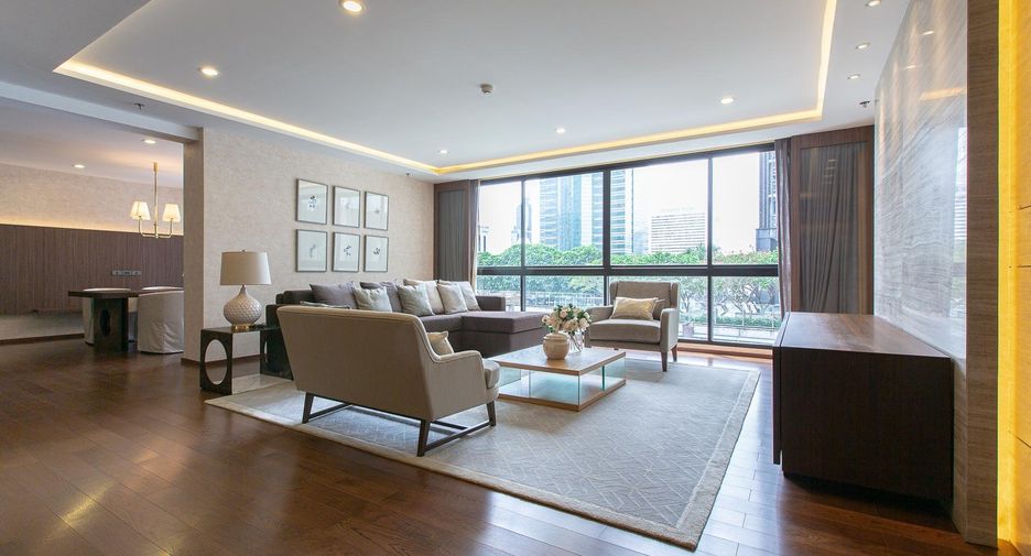 For rent and for sale 4 bedrooms condo in Sathon, Bangkok