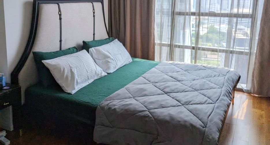 For rent 1 bed condo in Sathon, Bangkok