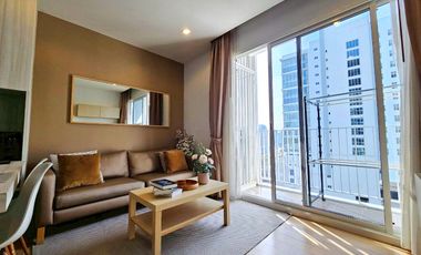 À louer et à vendre 1 chambre condo à Watthana, Bangkok