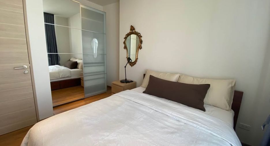 For rent 2 bedrooms condo in Khlong Toei, Bangkok