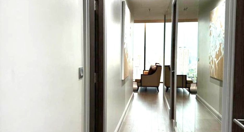 For rent 3 bedrooms condo in Khlong Toei, Bangkok