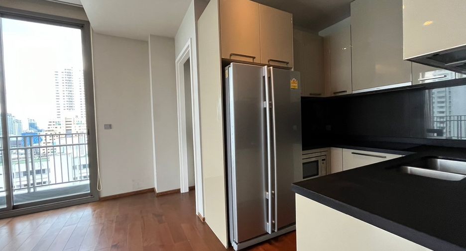 For rent and for sale 2 bedrooms condo in Watthana, Bangkok