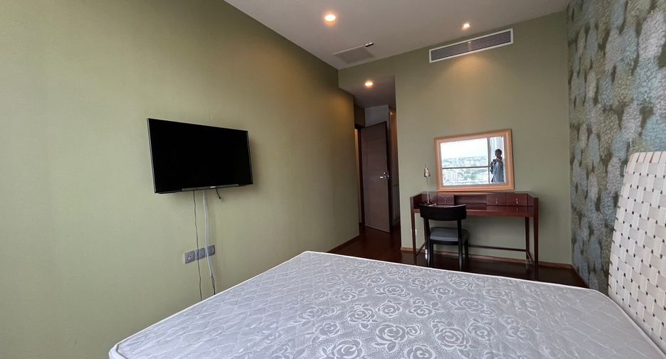 For rent and for sale 2 bedrooms condo in Watthana, Bangkok