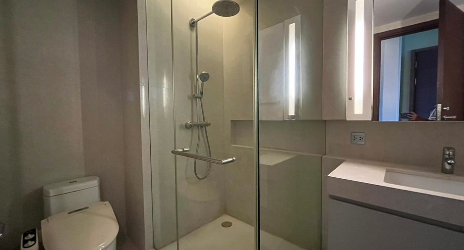 For rent and for sale 2 bedrooms condo in Watthana, Bangkok