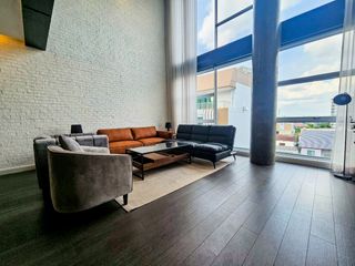 For rent 4 bedrooms condo in Watthana, Bangkok