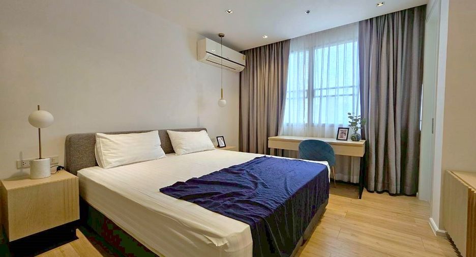 Condo en alquiler de 3 habitaciones en Khlong Toei, Bangkok