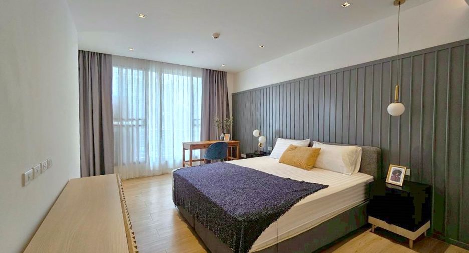 Condo en alquiler de 3 habitaciones en Khlong Toei, Bangkok