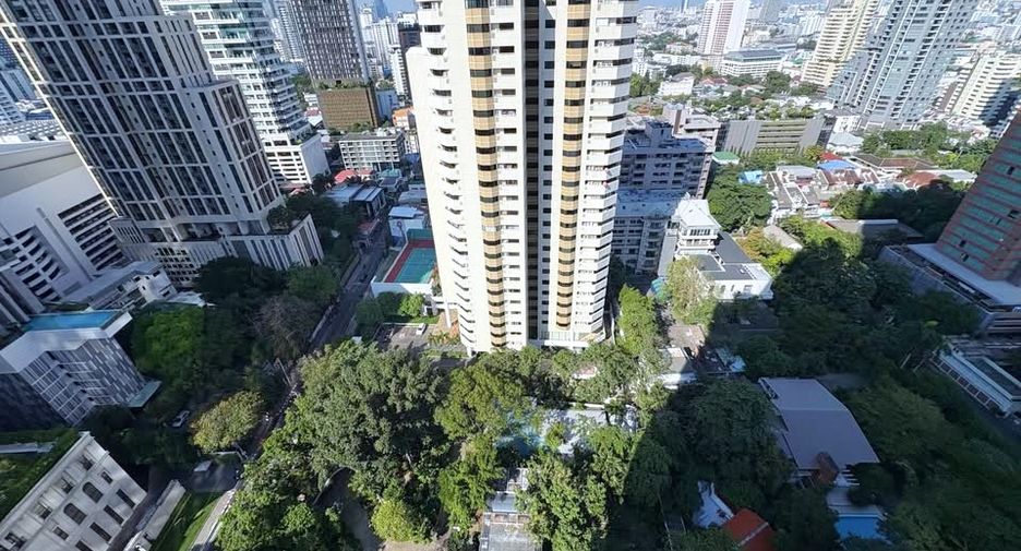 Wohnung zur Miete und zum Kauf mit 2 Zimmer in Khlong Toei, Bangkok