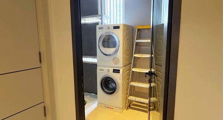 Wohnung zur Miete und zum Kauf mit 2 Zimmer in Khlong Toei, Bangkok