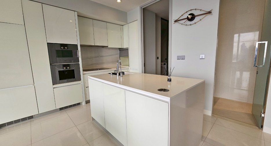 For rent and for sale 2 bedrooms condo in Khlong Toei, Bangkok