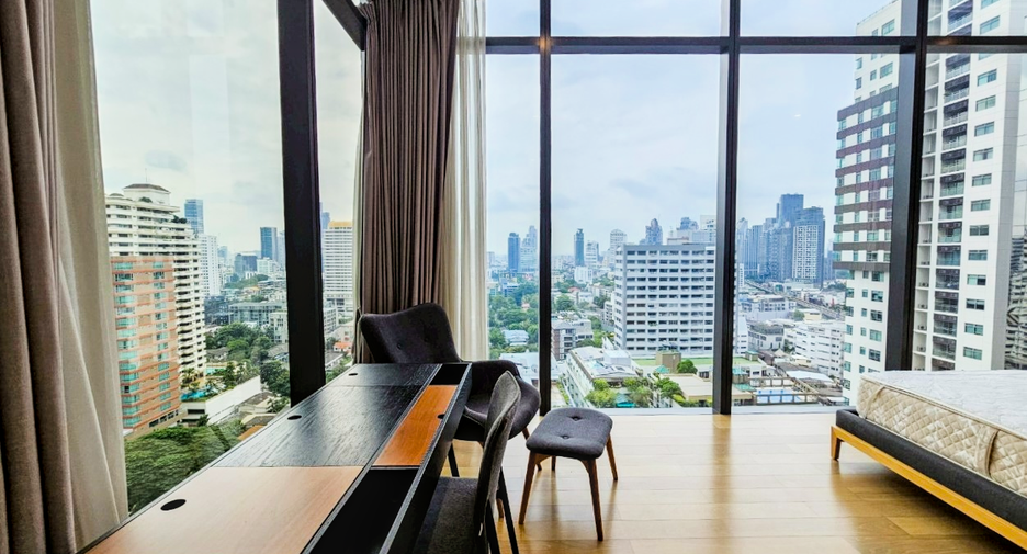 For rent and for sale 2 bedrooms condo in Khlong Toei, Bangkok