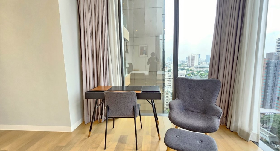 For rent and for sale 2 bedrooms condo in Khlong Toei, Bangkok