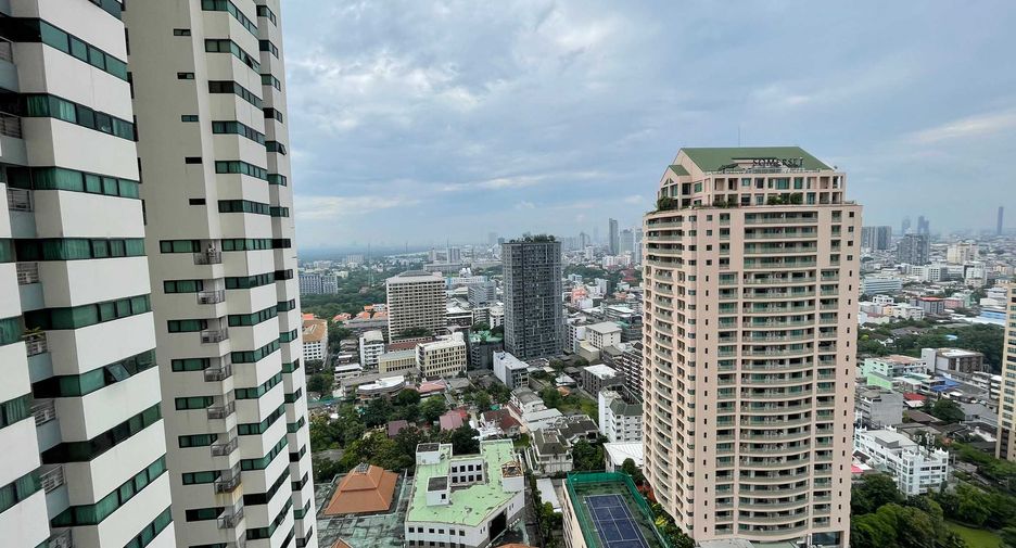 For rent and for sale 2 bedrooms condo in Sathon, Bangkok