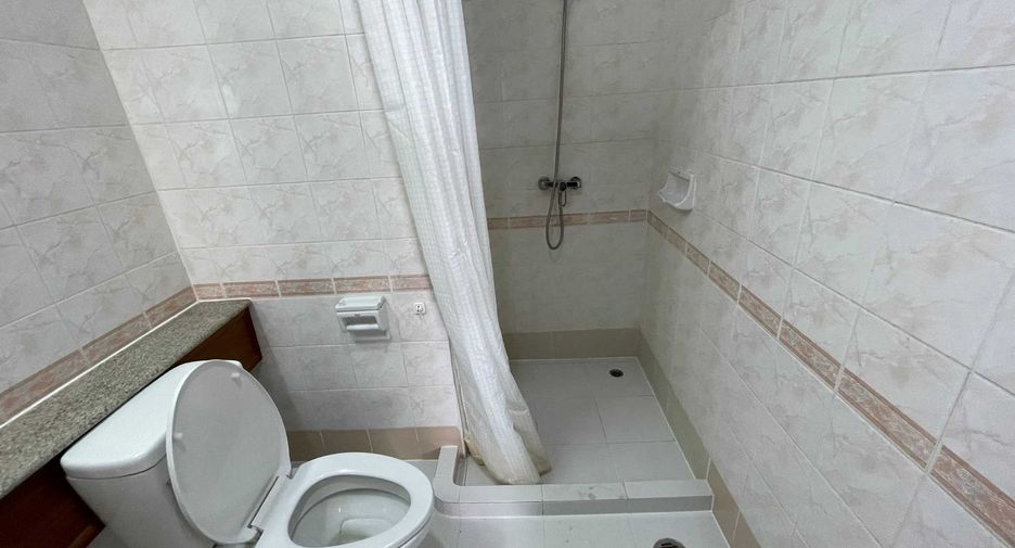For rent and for sale 2 bedrooms condo in Sathon, Bangkok