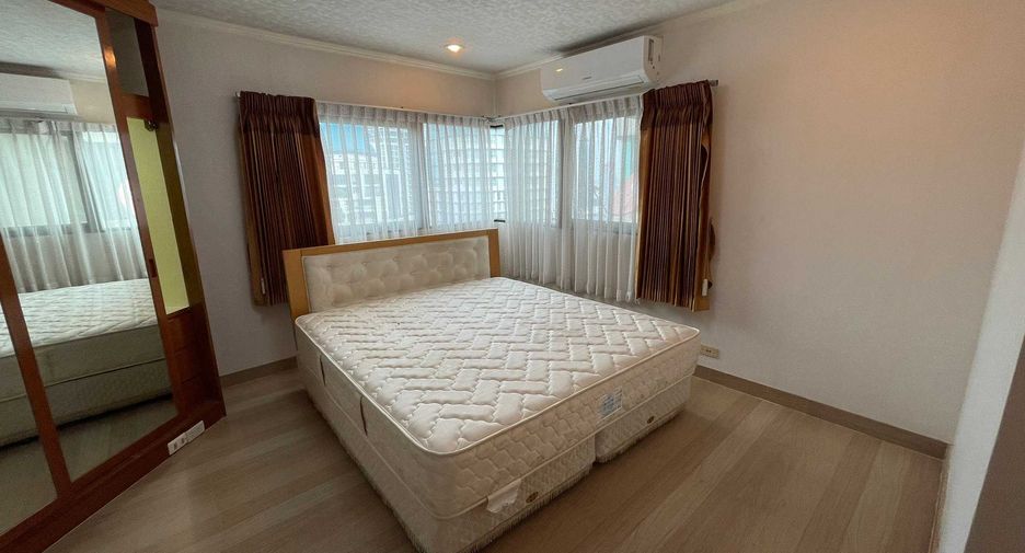 For rent and for sale 2 bedrooms condo in Sathon, Bangkok
