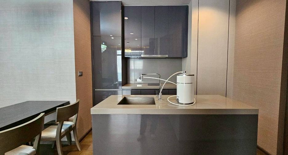For rent 2 bedrooms condo in Sathon, Bangkok