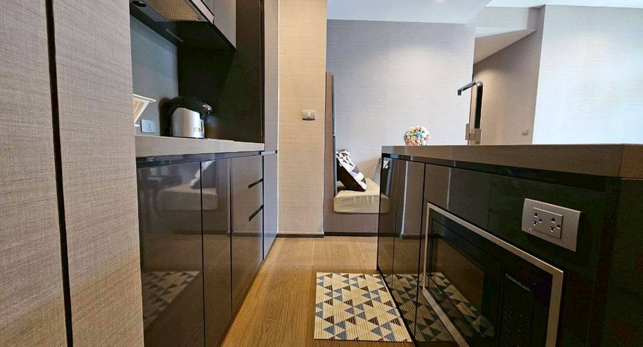 For rent and for sale 2 bedrooms condo in Sathon, Bangkok