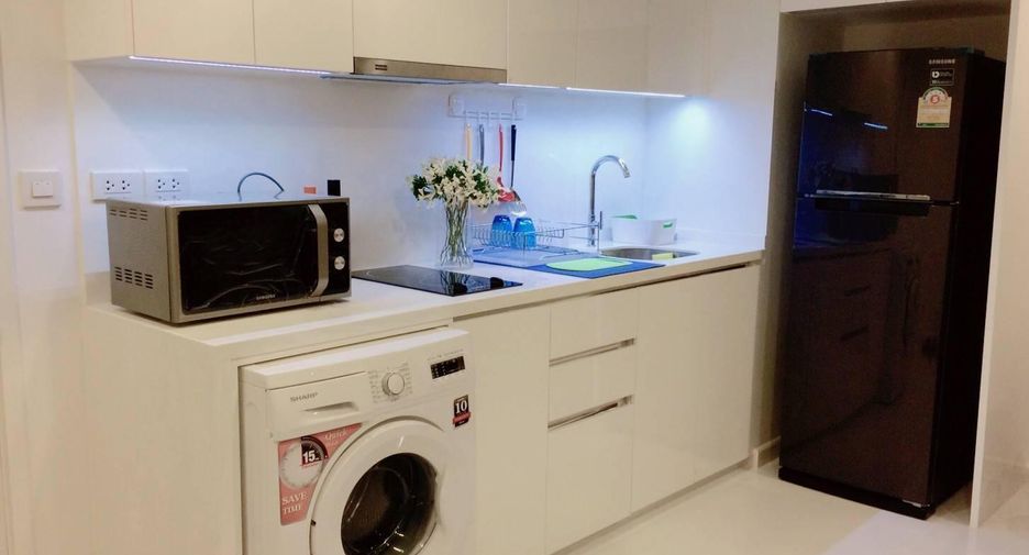 For rent and for sale 2 bedrooms condo in Sathon, Bangkok