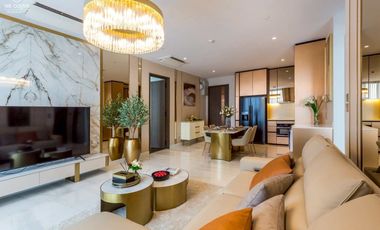 Condo en alquiler y en venta de 3 habitaciones en Sathon, Bangkok