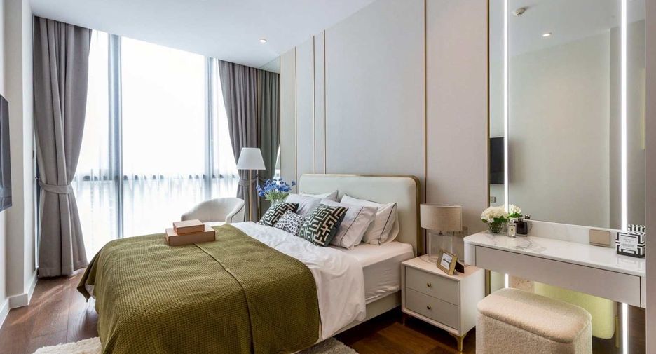 Condo en alquiler y en venta de 3 habitaciones en Sathon, Bangkok