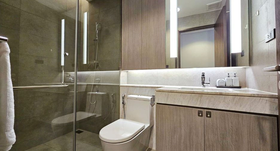 Wohnung zur Miete mit 4 Zimmer in Khlong Toei, Bangkok