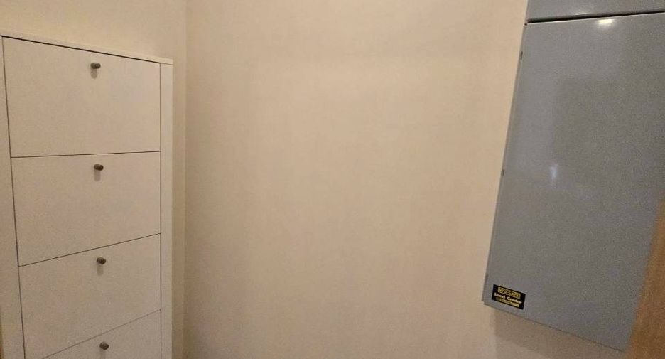 For rent 2 bedrooms condo in Sathon, Bangkok
