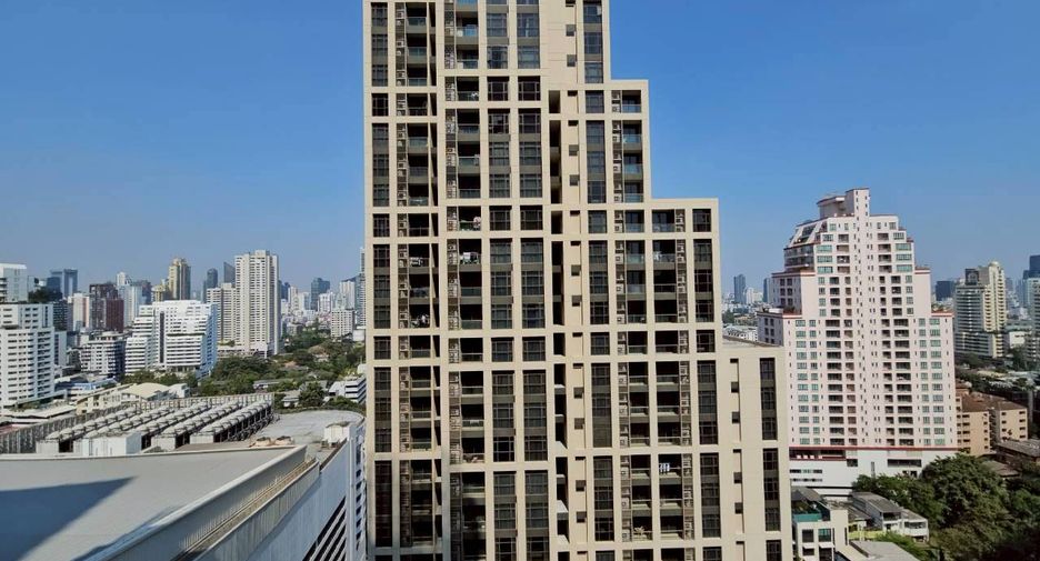ให้เช่า 2 ห้องนอน คอนโด ใน คลองเตย, กรุงเทพฯ