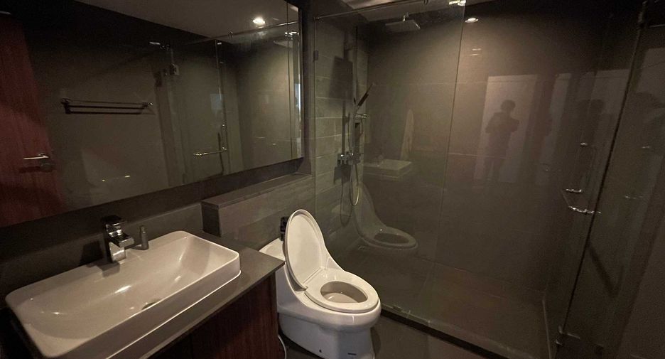 For rent and for sale 2 bedrooms condo in Sathon, Bangkok