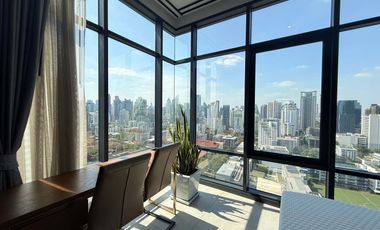 À louer 2 chambres condo à Watthana, Bangkok