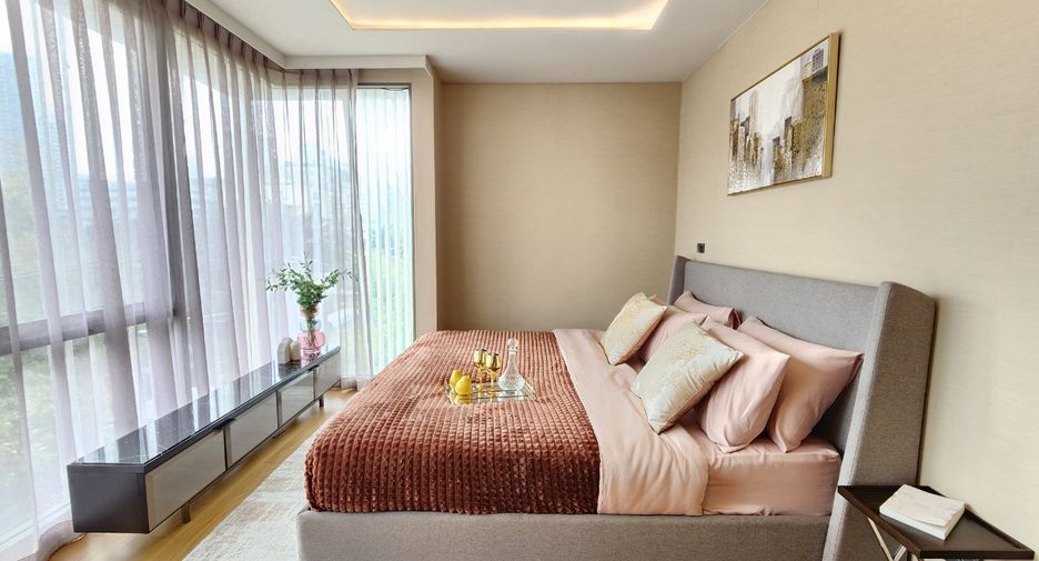 For rent and for sale 3 bedrooms condo in Watthana, Bangkok