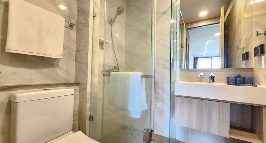 For rent and for sale 3 bedrooms condo in Watthana, Bangkok