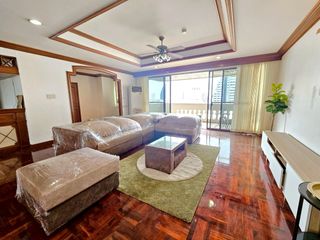 For rent 4 ベッドルーム condo in Watthana, Bangkok