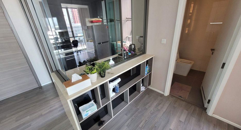 For rent and for sale 2 bedrooms condo in Khlong Toei, Bangkok